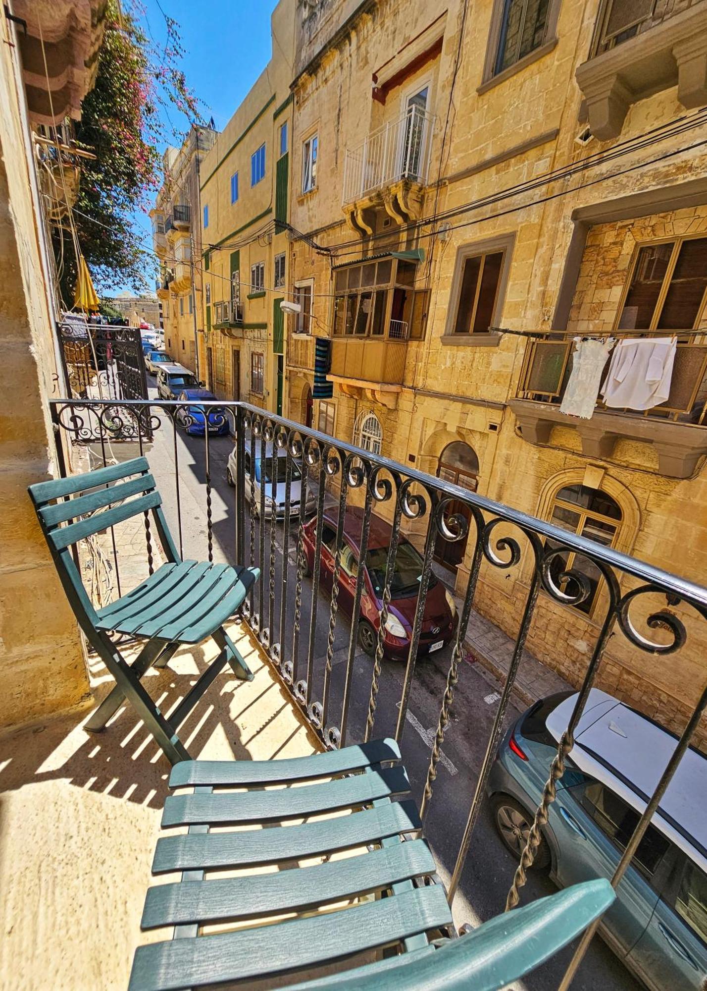 Dar Garigor Apartment Cospicua Luaran gambar