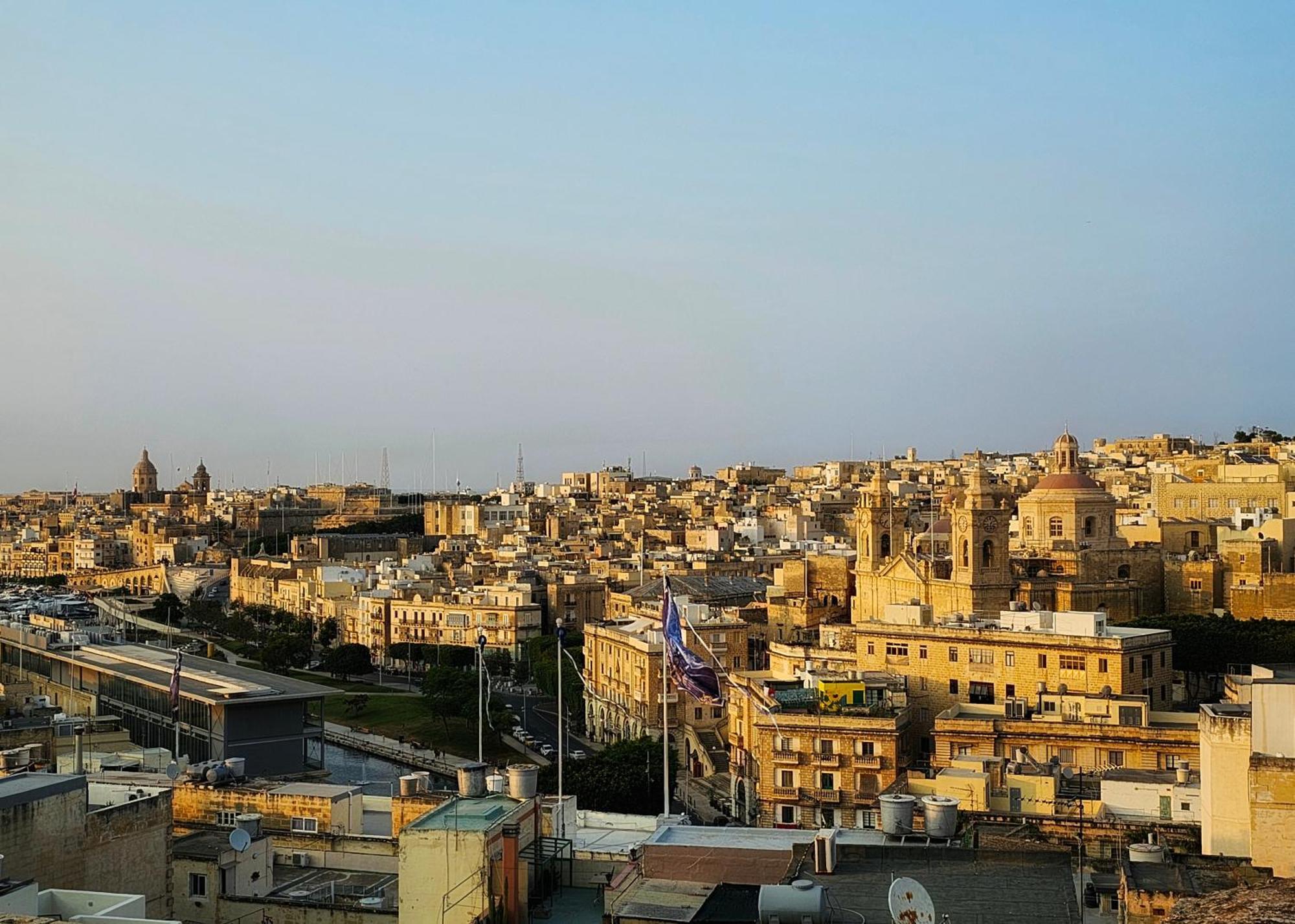 Dar Garigor Apartment Cospicua Luaran gambar